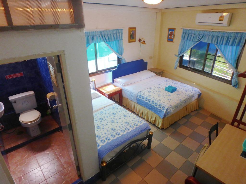 Residence House Trat Exterior photo